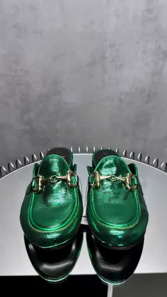 MULE GUCCI METAL VERDE #0132/D - comprar online