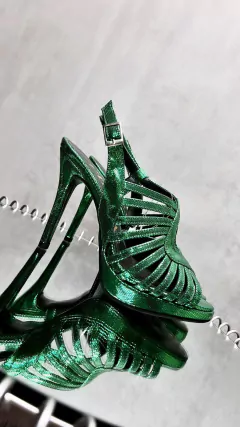 Imagen de SANDALIA ALTA GAMA #8160