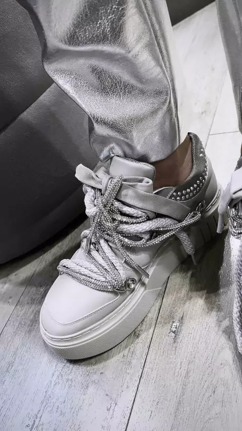 ZAPATILLA -EDICIÓN LIMITADA- #60