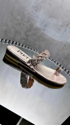 CHATITA ALTA GAMA #0019 en internet