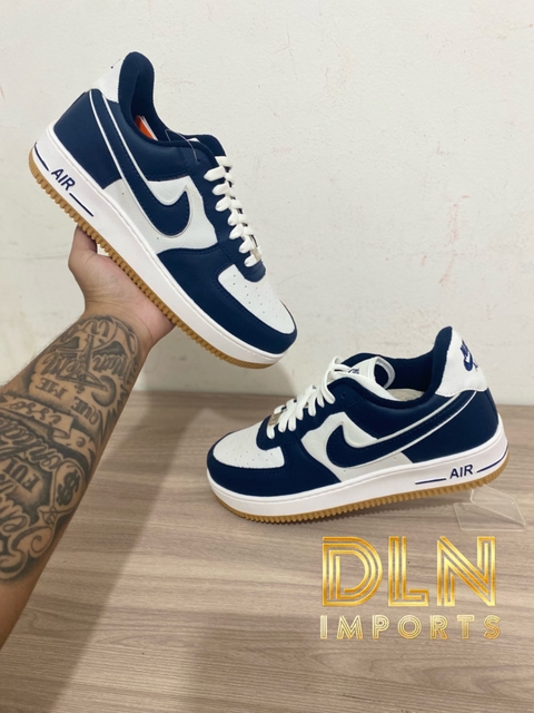 Tênis Nike Air Force