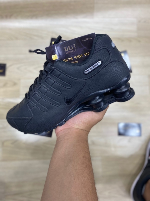 Tênis Nike Shox NZ