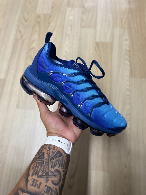 Tênis Nike Vapormax Plus
