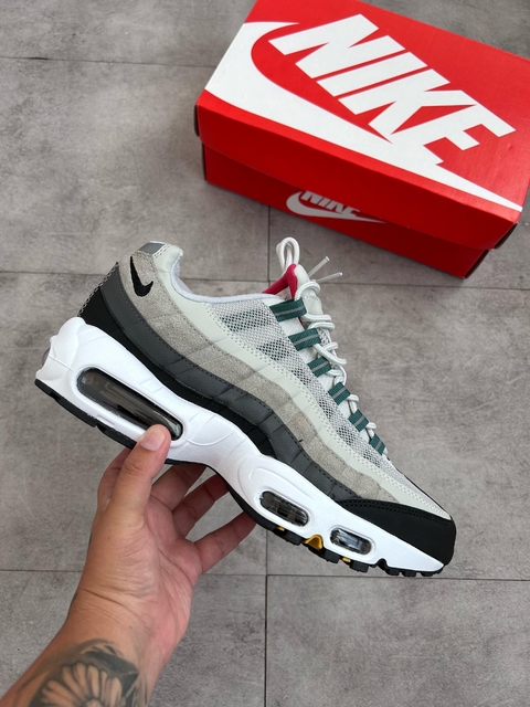 Tênis Nike Air Max 95 - comprar online