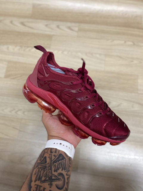 Tênis Nike Vapormax Plus