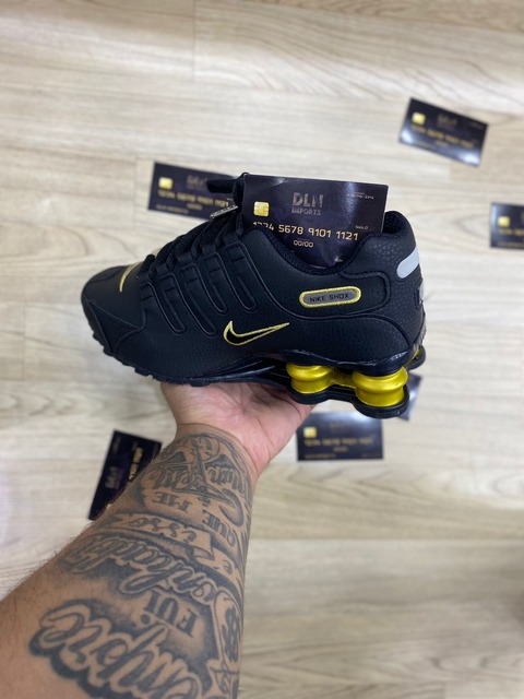 Tênis Nike Shox NZ