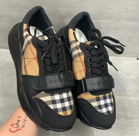 Tênis Burberry