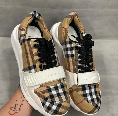 Tênis Burberry