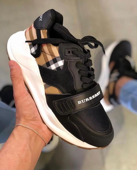 Tênis Burberry