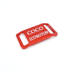 Chapita Pasador anodizado para collares de 2cm de ancho color rojo