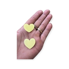 Aplique de coração de resina com glitter Amarelo BB 2,5 cm Unidade