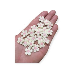 Florzinha de Crochê 1 cm 6 unidades - comprar online