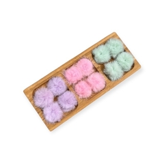 Pompom Pelinho 4.0 cm unidade.