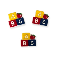 Aplique Emborrachado Escolar maça ABC vermelho, amarelo , azul marinho 3x5 3 cm - comprar online