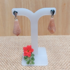 Brinco de Feldspato Salmão - Lapidado
