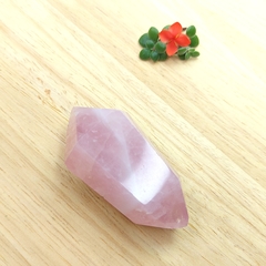 Cristal Biterminado de Quartzo Rosa na internet