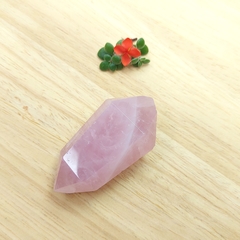 Cristal Biterminado de Quartzo Rosa