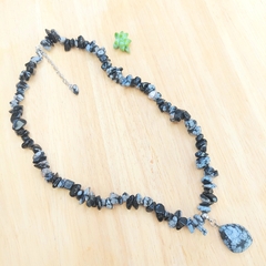 Choker De Cascalho De Obsidiana Floco de Neve - comprar online