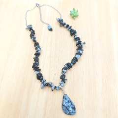 Choker De Cascalho De Obsidiana Floco de Neve - Despertar Ateliê