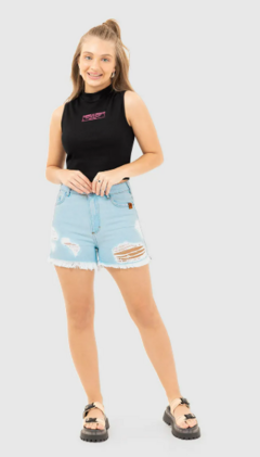 Shorts Menina Boyfriend Puídos E Barra Desfiada Em Jeans Malwee Kids - comprar online