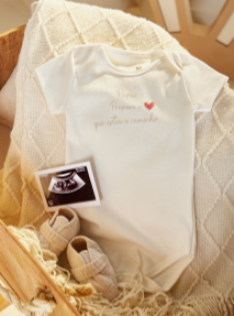 Body Manga Curta Vovô e Vóvó Estou a Caminho - Kiko Baby - Off White - loja online