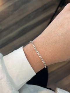 Pulseira Cadeado Longo Prata - comprar online