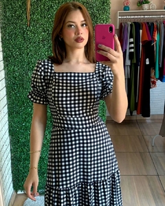 vestido longo xadrez 50 na internet