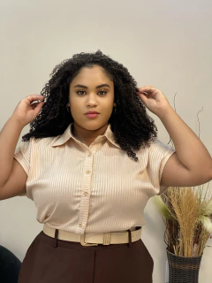 Blusa cetim nude 328 na internet