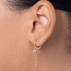 Brinco Rommanel Argola Com Corrente Pingente Coração 527417 - Joias Rommanel | Carla Damasceno Joias