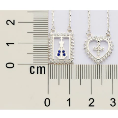 Escapulario Formado Por Corrente De Elo Cadeado Fio 0,40 Mm Com 1 Pingente Retangular De Nossa Senhora Aparecida Craveja na internet