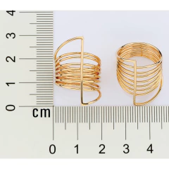 Maxi Anel Rommanel Com 8 Aros e Fio Reto no centro 513535 na internet