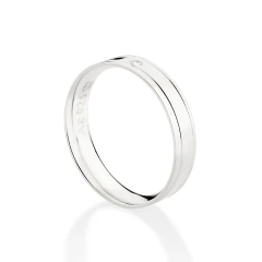 Alianca Lisa De 4 Mm Com Dois Frisos Composta Por 1 Zirconia De 1,50 Mm Ao Centro. - comprar online
