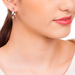 Brinco Rommanel Argola Com Aplicacao De Rhodium 523921 na internet