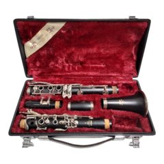 Clarinete Sib Yamaha YCL352 Madeira Chaves Niqueladas - Usado