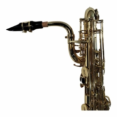 Sax Barítono Eagle SB506 Com Lá Grave Laqueado - Plander