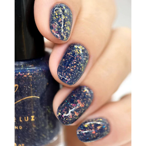 Celestial Essence (Penélope Luz) - comprar online