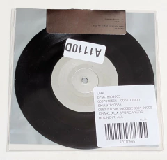 Charli XCX – Guess 7 Single Compacto USA 2024 Lacrado na internet