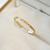 Bracelete cravejado geometrico aberto - ouro18K - comprar online