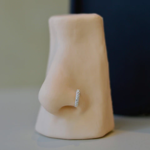 Piercing Argolinha Cravejada Prata - comprar online