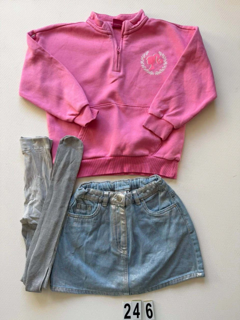 CONJUNTO MOLETON BARBIE 7 A 8 ANOS, SAIA NEXT E MEIA CALCA 8 ANOS