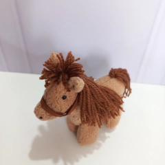 Bichinho de Pelucia - Cavalinho de pelucia - brinquedo - boneca - Bonecas decorativas e para brincar do Ale Fernandes Atelier
