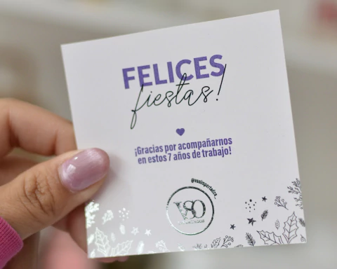 Tarjetas Agradecimiento para navidad (7,5x7,5 cm) Frente con Hot Stamping Frente x 96 U. - - comprar online