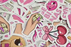 Imagen de Calcos sueltos de vinilo x150 /Vinilo UV / corte total