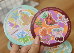 Planchuelas de vinilo REDONDAS x 50 u. (a prueba de agua) ideal para regalar a tus clientes! - 9,5 cm de diametro en internet