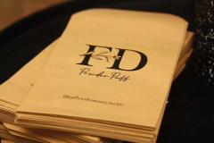 100 sobres color kraft 19x13 cm impresos tinta negra - tienda online