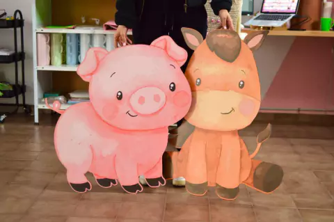 Figuras de MDF de hasta 80x53cm x2 U.