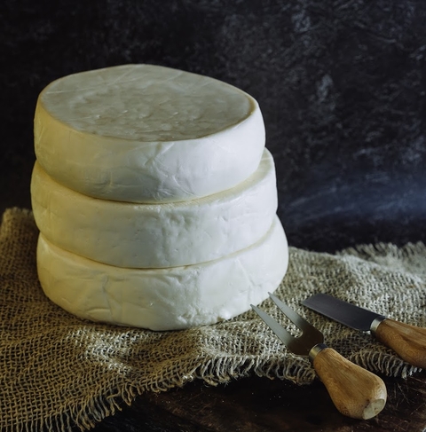 Queijo canastra meia cura