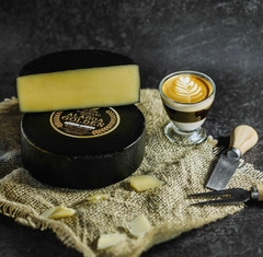 Mini queijo de Alagoa faixa preta na internet