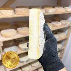 Queijo canastra SUPER OURO maturado 90 dias