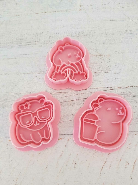 CORTANTE SET X 3 MINI CAPIBARAS MOD 2